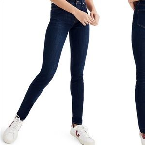 Madewell 9-Inch High Rise Skinny Jeans - size 26